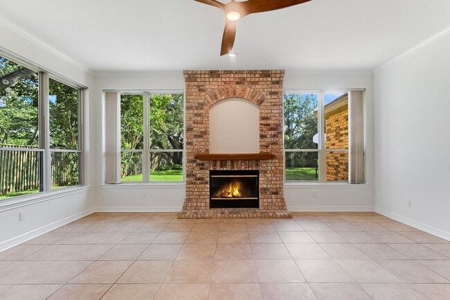 9306 Scenic Bluff Dr in Austin, TX - Building Photo - Building Photo