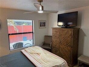 27650 Imperial Shores Blvd, Unit 652 in Bonita Springs, FL - Foto de edificio - Building Photo