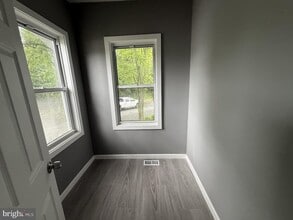 178 Crosswicks Rd in fieldsboro, NJ - Building Photo - Building Photo