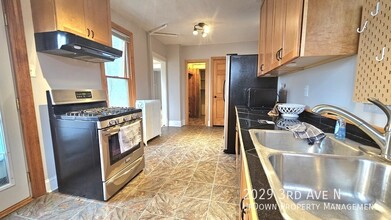 2029 3rd Ave N in Minneapolis, MN - Building Photo - Building Photo
