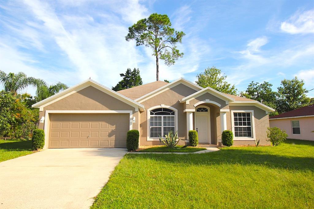 12 Packard Ln in Palm Coast, FL - Building Photo