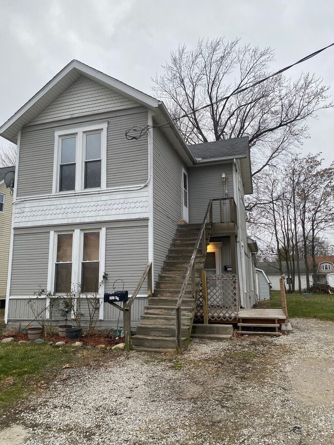 261 Elm St in Marion, OH - Building Photo - Building Photo