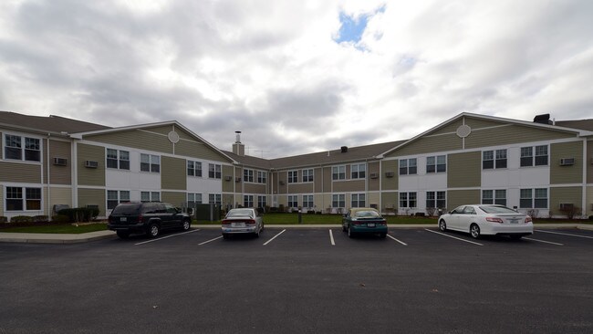 Saugatucket Springs in Hopkinton, RI - Building Photo - Building Photo
