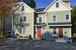 11 Vestry St in Beverly, MA - Building Photo