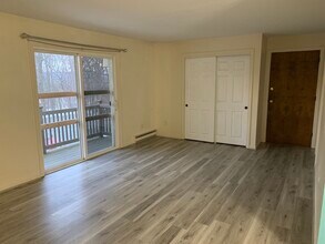 35 Seminary Hill Rd in Lebanon, NH - Building Photo - Building Photo