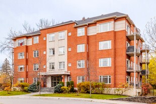 7565 Westover Ch in Montréal, QC - Building Photo