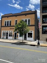 141 W Main Ave in Gastonia, NC - Building Photo