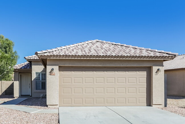 10898 W Alvarado Rd
