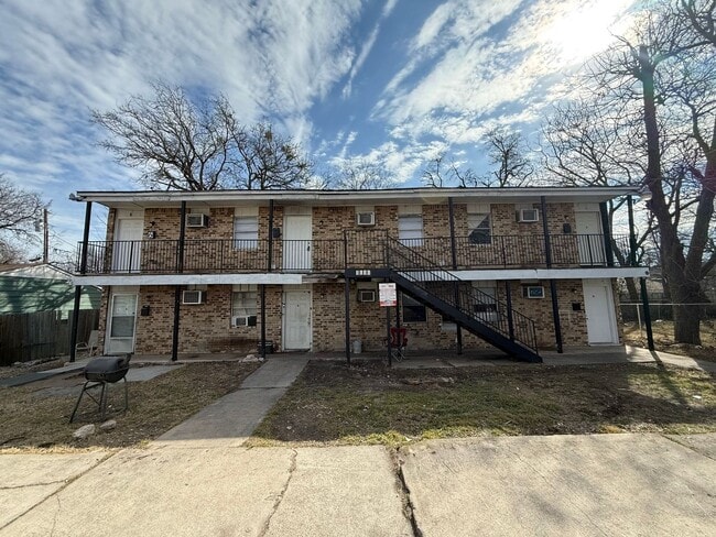 property at 1016 N 12th St