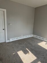 1622 Washington St, Unit 1 in Davenport, IA - Building Photo - Building Photo