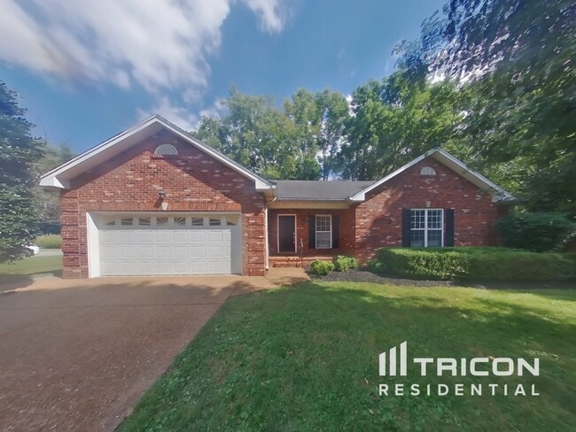 146 Abbey Rd in Gallatin, TN - Building Photo - Building Photo