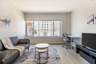 899 Pine St, Unit SI FL2-ID1338731P in San Francisco, CA - Building Photo - Building Photo