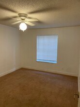 11574 Westwood Blvd in Orlando, FL - Foto de edificio - Building Photo