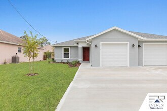 34 Rose Petal Ln in Palm Coast, FL - Building Photo - Building Photo