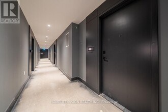 1635 Military Trail in Toronto, ON - Building Photo - Building Photo