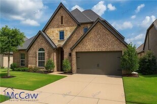 817 Knoxbridge Rd in Forney, TX - Building Photo