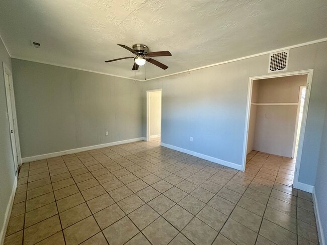 716 Miller Rd in Sumter, SC - Building Photo - Building Photo