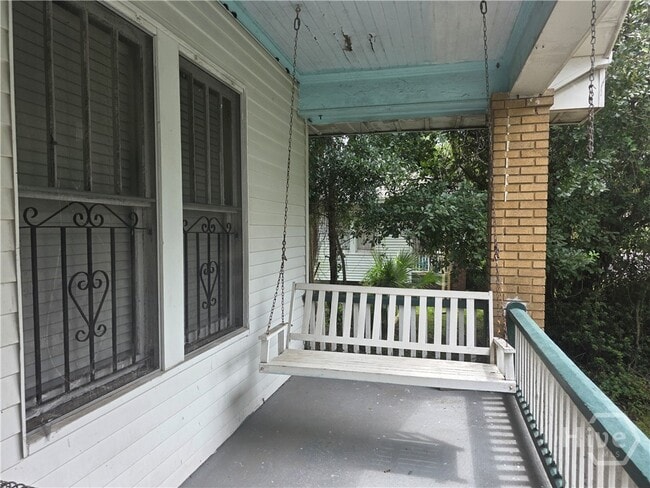 105 Forrest Ave in Savannah, GA - Building Photo - Building Photo