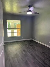 1527 Hardway Ct in Intercession City, FL - Building Photo - Building Photo