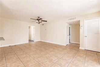 3234 Daytona Dr in Punta Gorda, FL - Building Photo - Building Photo