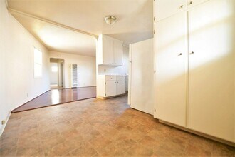 2233-2235 Woolsey St in Berkeley, CA - Building Photo - Building Photo