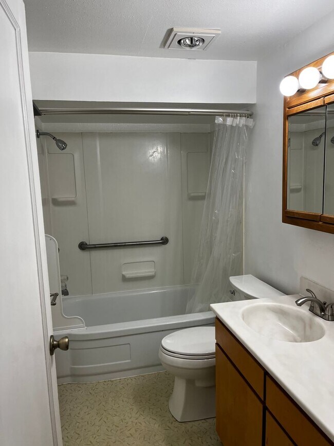 property at 801 E Whidbey Ave