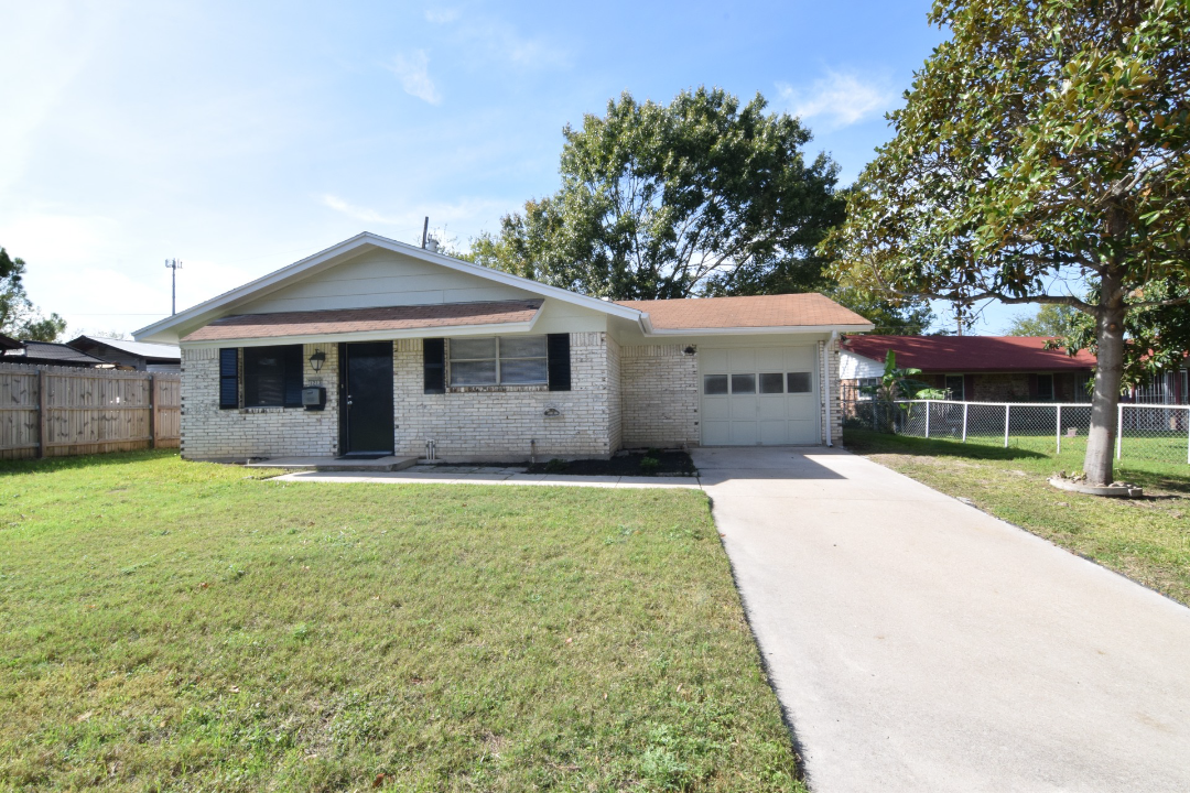 1213 Meadow Dr in Killeen, TX - Building Photo