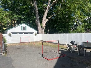 25 Besch Ave in Albany, NY - Building Photo - Building Photo