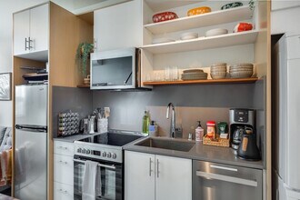 3843 21st Ave SW, Unit SI ID1035939P in Seattle, WA - Building Photo - Building Photo