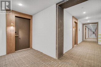 6 Greenbriar Rd in Toronto, ON - Building Photo - Building Photo