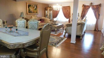 5220 Winding Star Cir in Columbia, MD - Building Photo