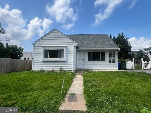 property at 6 Riddle Rd