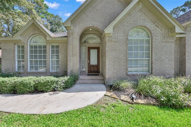 property at 129 Dawns Edge