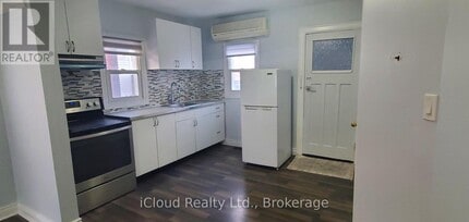 2383 Weston Rd in Toronto, ON - Building Photo - Building Photo