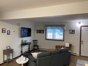 1324 Berea Ct in Fairbanks, AK - Building Photo - Building Photo