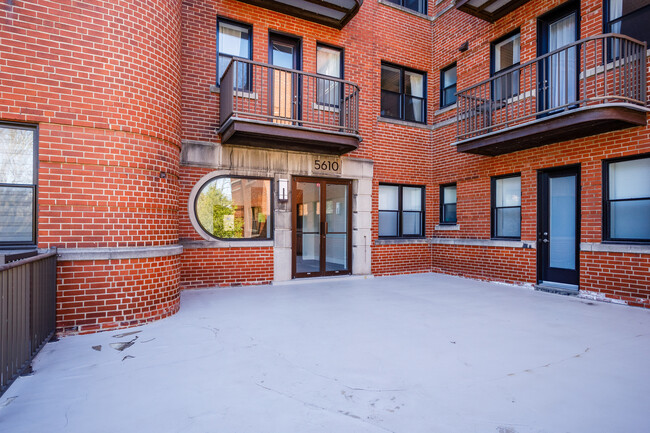 5612 Decelles Av in Montréal, QC - Building Photo - Building Photo