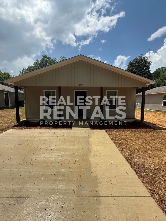 1497 Van Buren Ave in Gadsden, AL - Building Photo