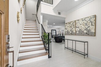 1037 Town Pl St in Houston, TX - Building Photo - Building Photo