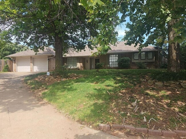 property at 3300 Choctaw Dr