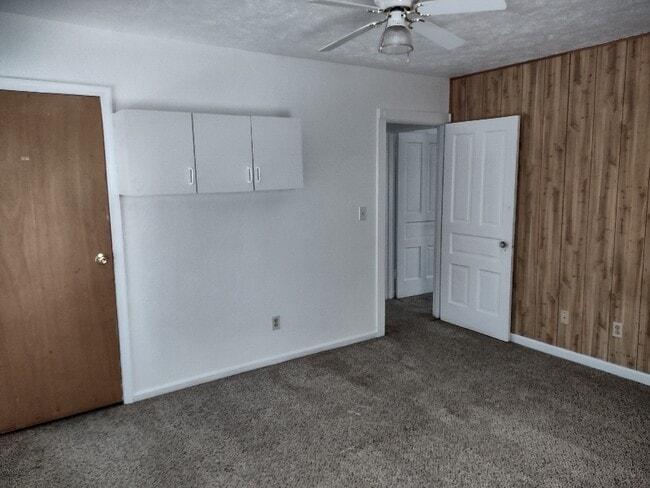 165 Limerick Rd in Herminie, PA - Building Photo - Building Photo