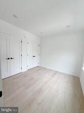 208 Vine St in Philadelphia, PA - Building Photo - Building Photo