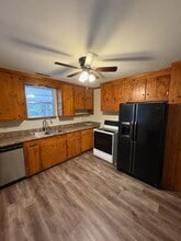 418 W Glessner St in Americus, GA - Building Photo - Building Photo