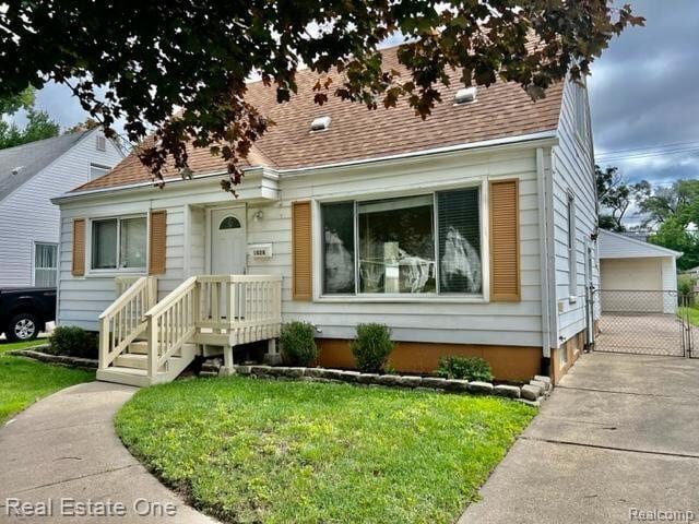 property at 1828 Thomas Ave