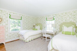 37 Dayton Ln in East Hampton, NY - Building Photo - Building Photo