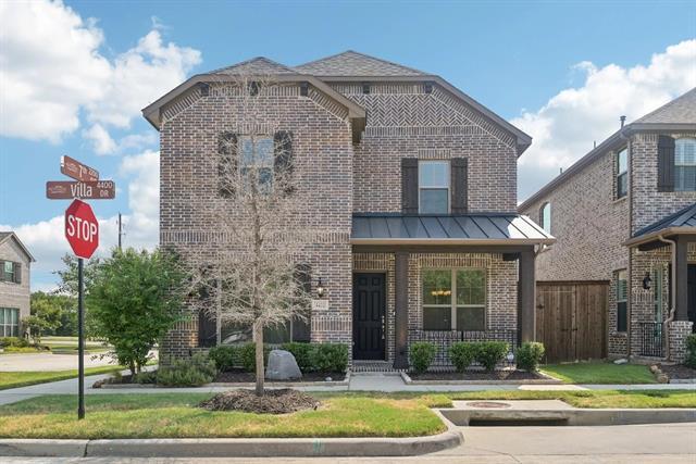 property at 4432 Villa Dr