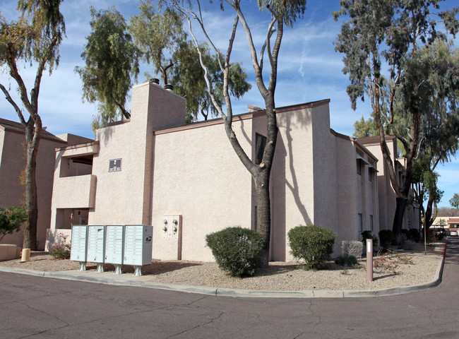 Crystal Springs II in Scottsdale, AZ - Foto de edificio - Building Photo