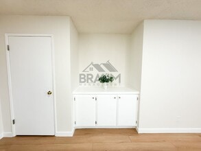 13347 Victory Blvd, Unit 107 in Los Angeles, CA - Building Photo - Building Photo