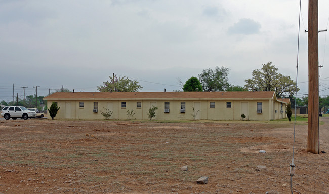 Ivory Apartments in Lubbock, TX - Foto de edificio - Building Photo