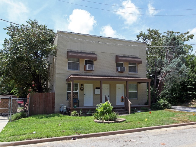 1338-1340 E 5th Ct in Tulsa, OK - Building Photo - Building Photo