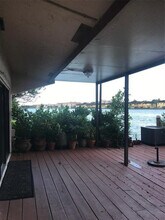 598 NE 199th Terrace in Miami, FL - Building Photo - Building Photo